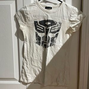 2kuhl White Tee with Black Graphic